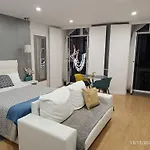 Be Happy In Apartman