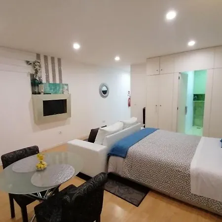 Be Happy In Appartement *