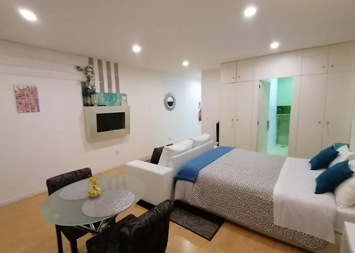 Be Happy In Apartamento *